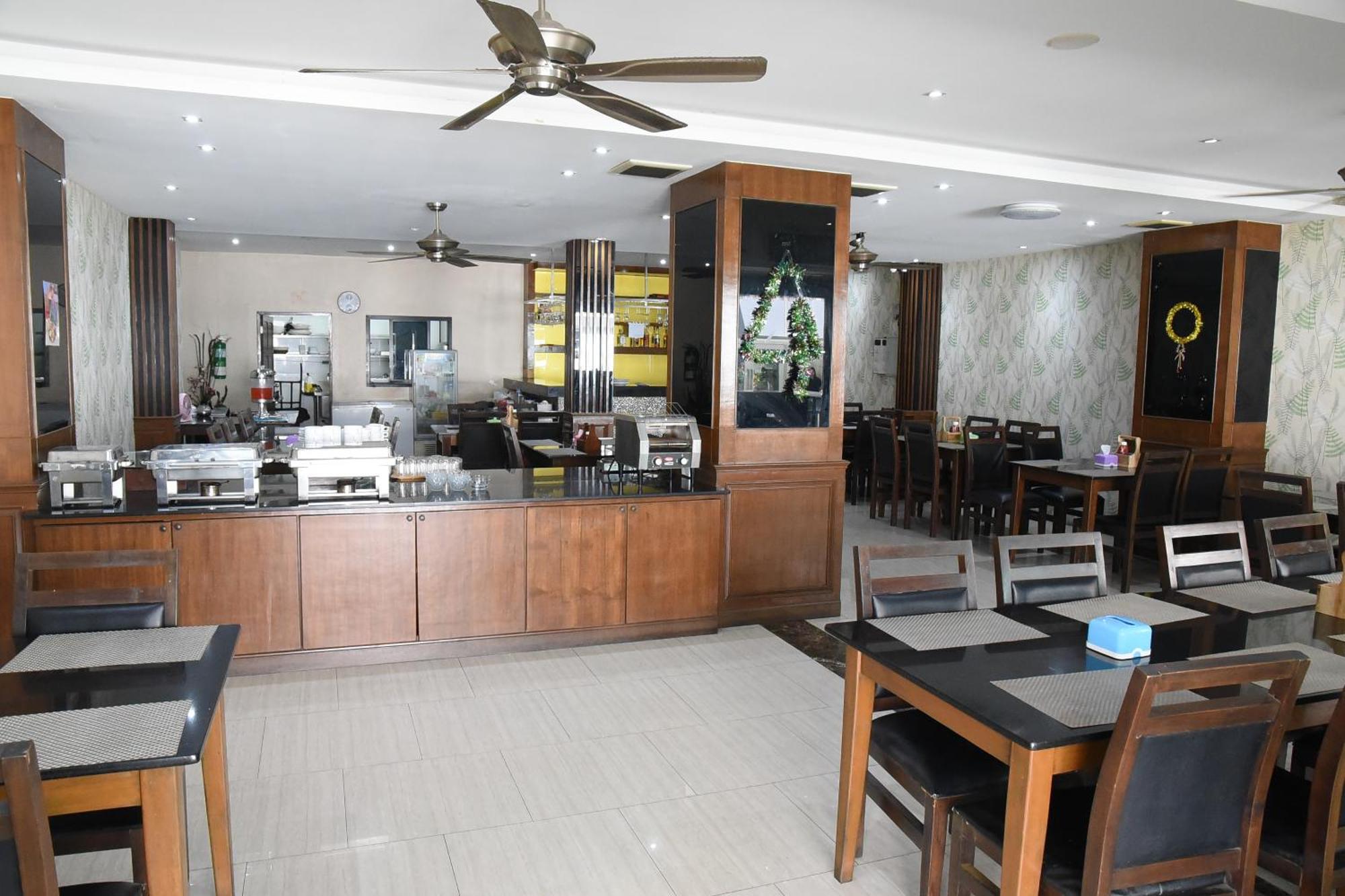 The Base Inn Pattaya Luaran gambar