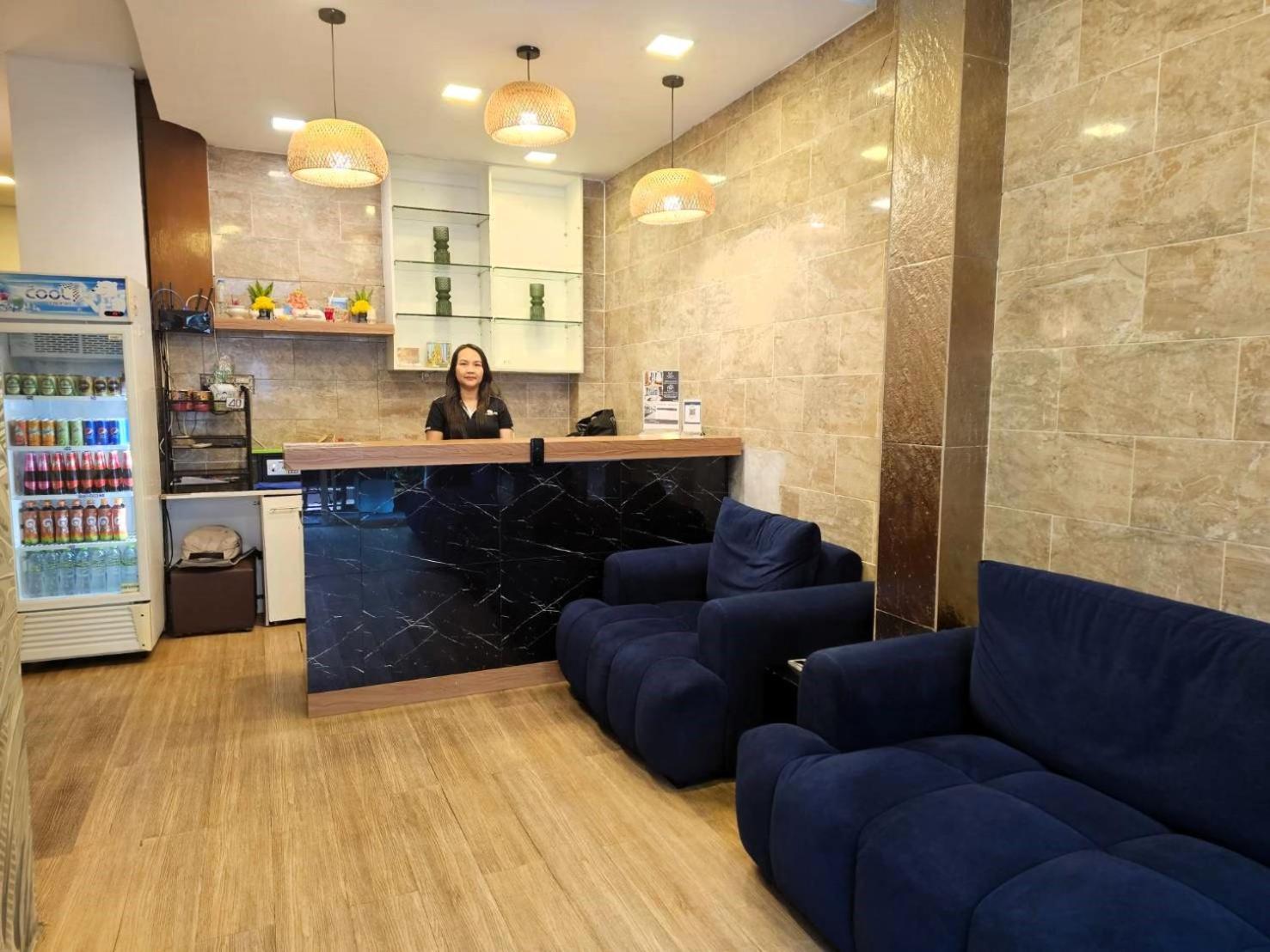 The Base Inn Pattaya Luaran gambar